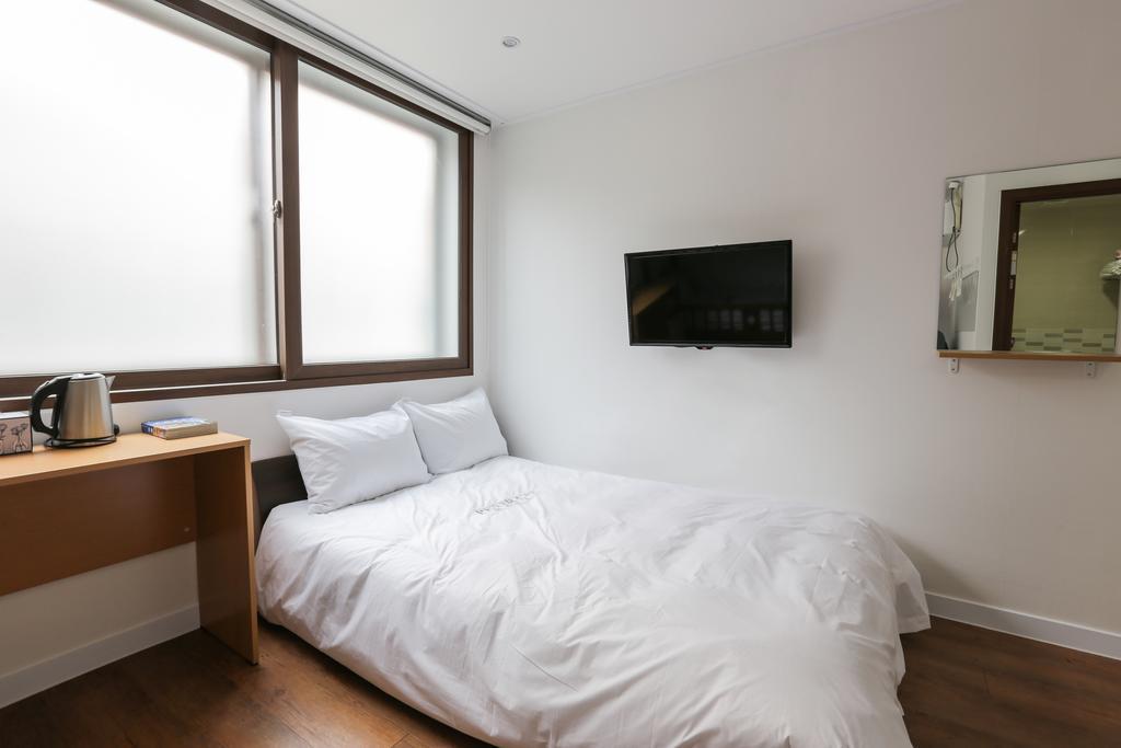Petercat Hotel Insadong Сеул Екстериор снимка