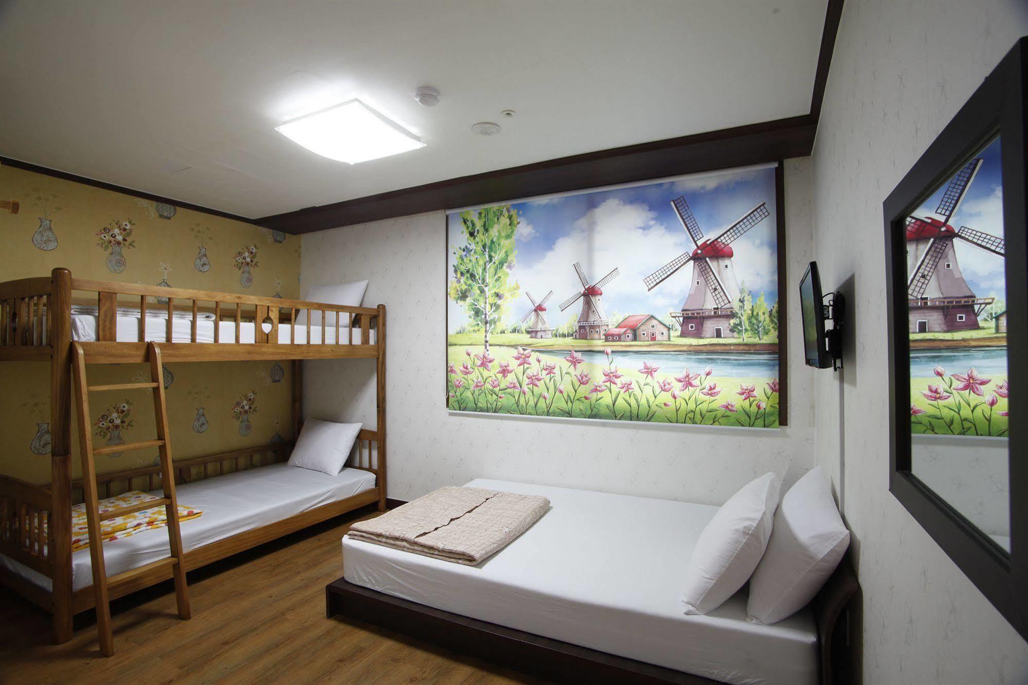 Petercat Hotel Insadong Сеул Екстериор снимка