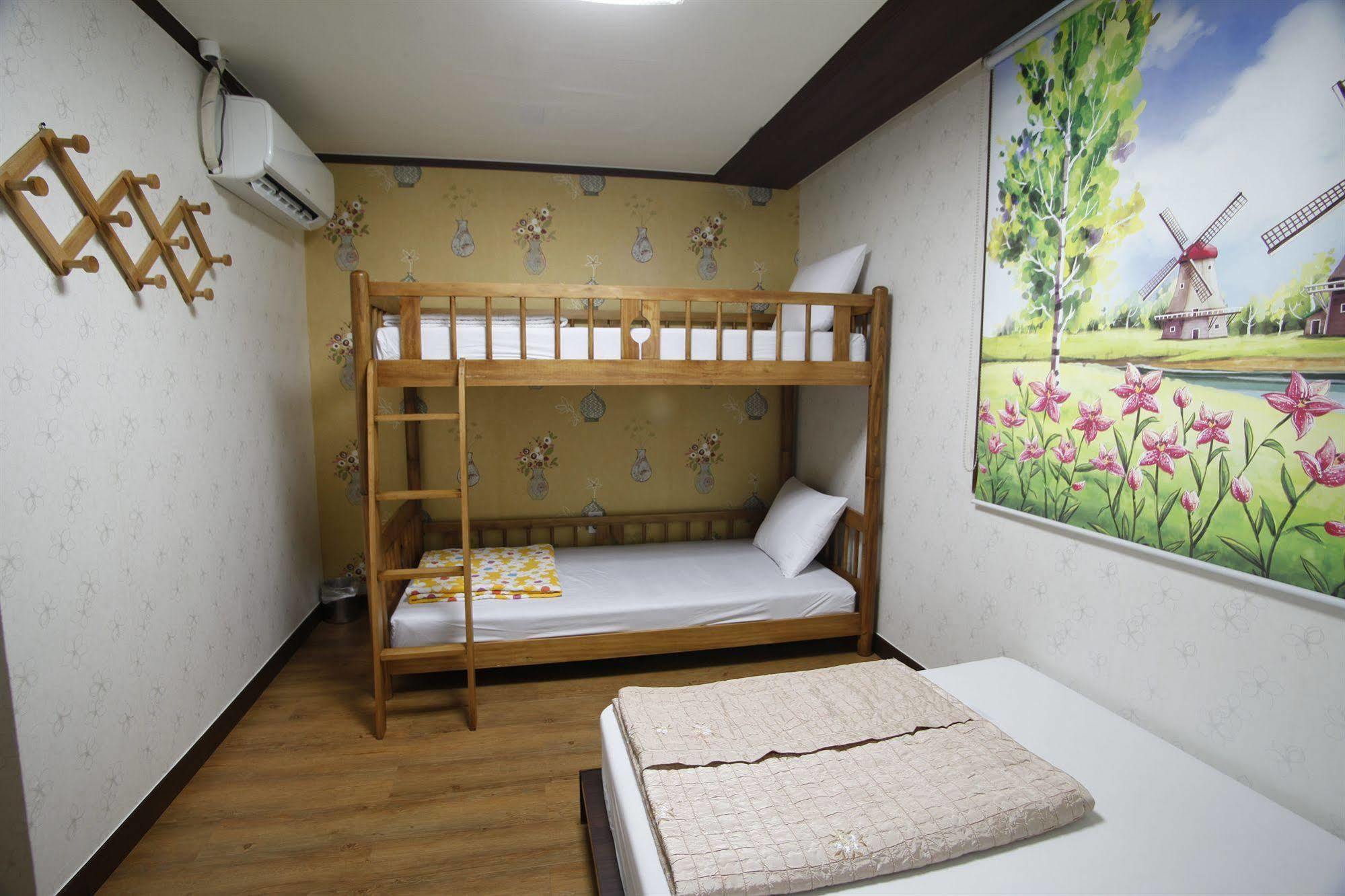 Petercat Hotel Insadong Сеул Екстериор снимка