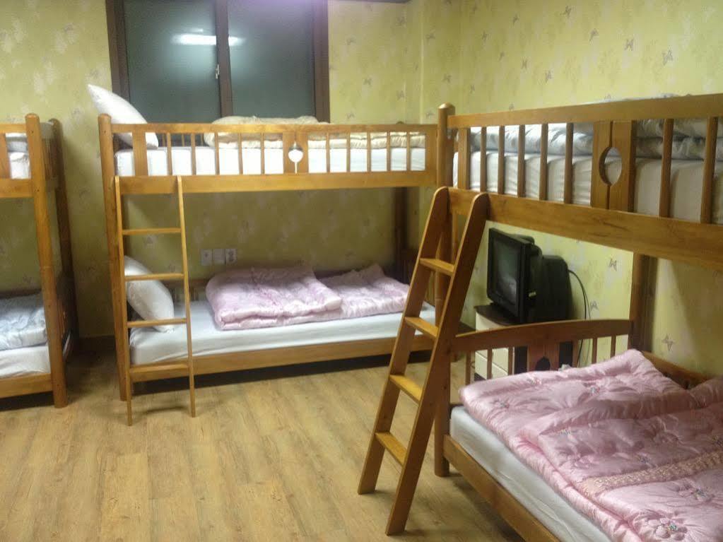 Petercat Hotel Insadong Сеул Екстериор снимка