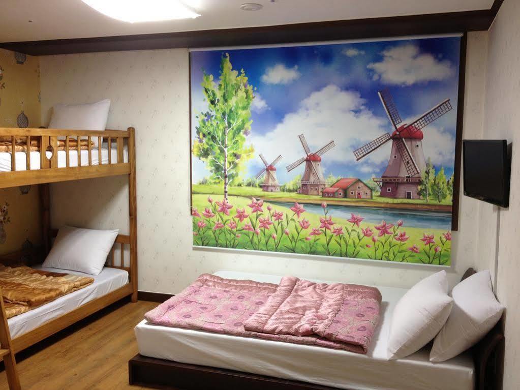 Petercat Hotel Insadong Сеул Екстериор снимка
