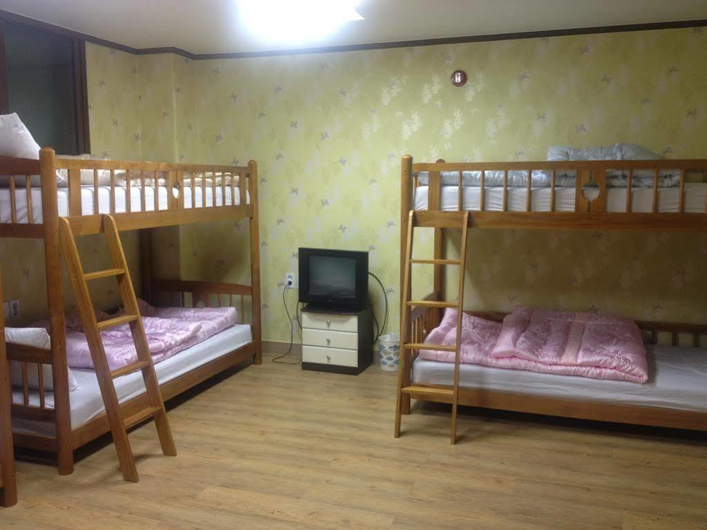 Petercat Hotel Insadong Сеул Екстериор снимка
